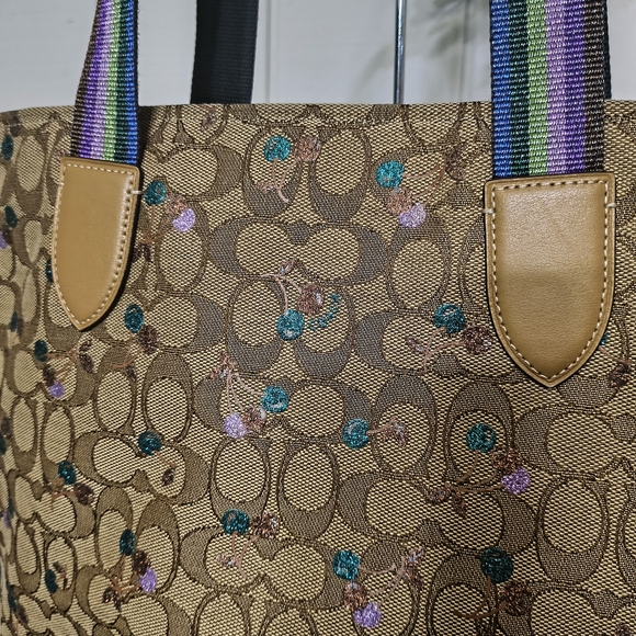 Coach Brown Patterned Shoulder Bag with Multicolor Straps - Picture 2 of 4